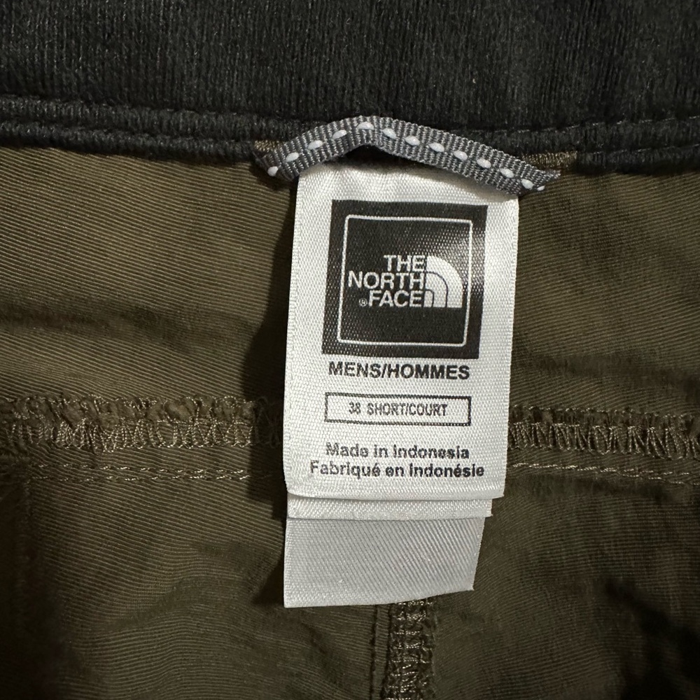 The North Face Men's Cargo Pants - Picture 3 of 3